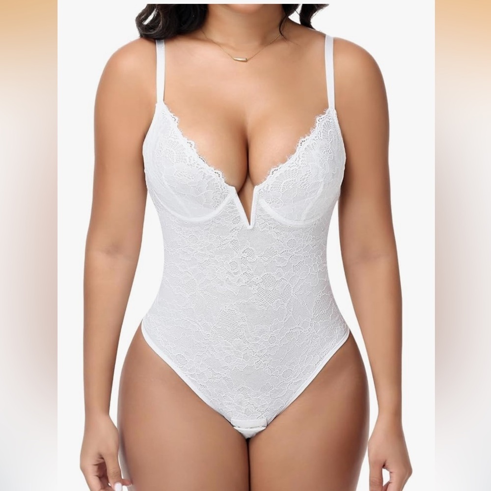 Lace Plunge Bodysuit - White Size XL